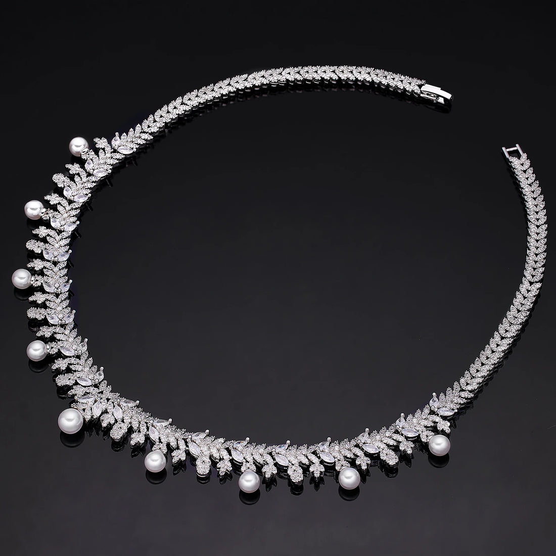 Pearl Platinum Plated Jewelry Set